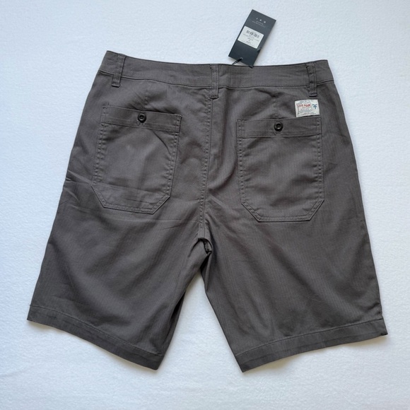 Five Four Men's Gray Outdoor Comfort Shorts Cotton/ Spandex size 33 - Picture 2 of 11